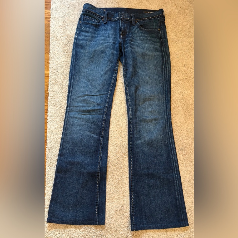 EUC-Citizens of Humanity, low rise, boot cut, dark wash.